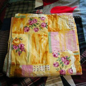 FLORAL OIL-CLOTH TABLECLOTH